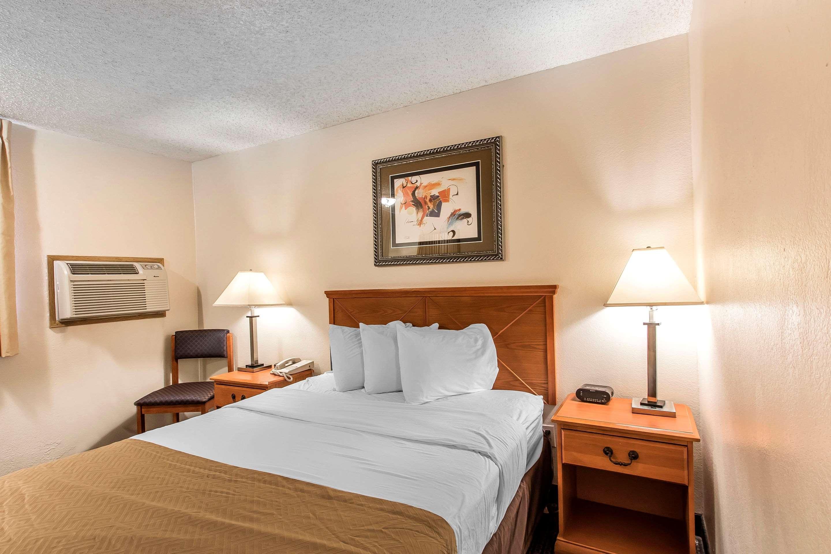 Brentwood Inn Clinton Ngoại thất bức ảnh