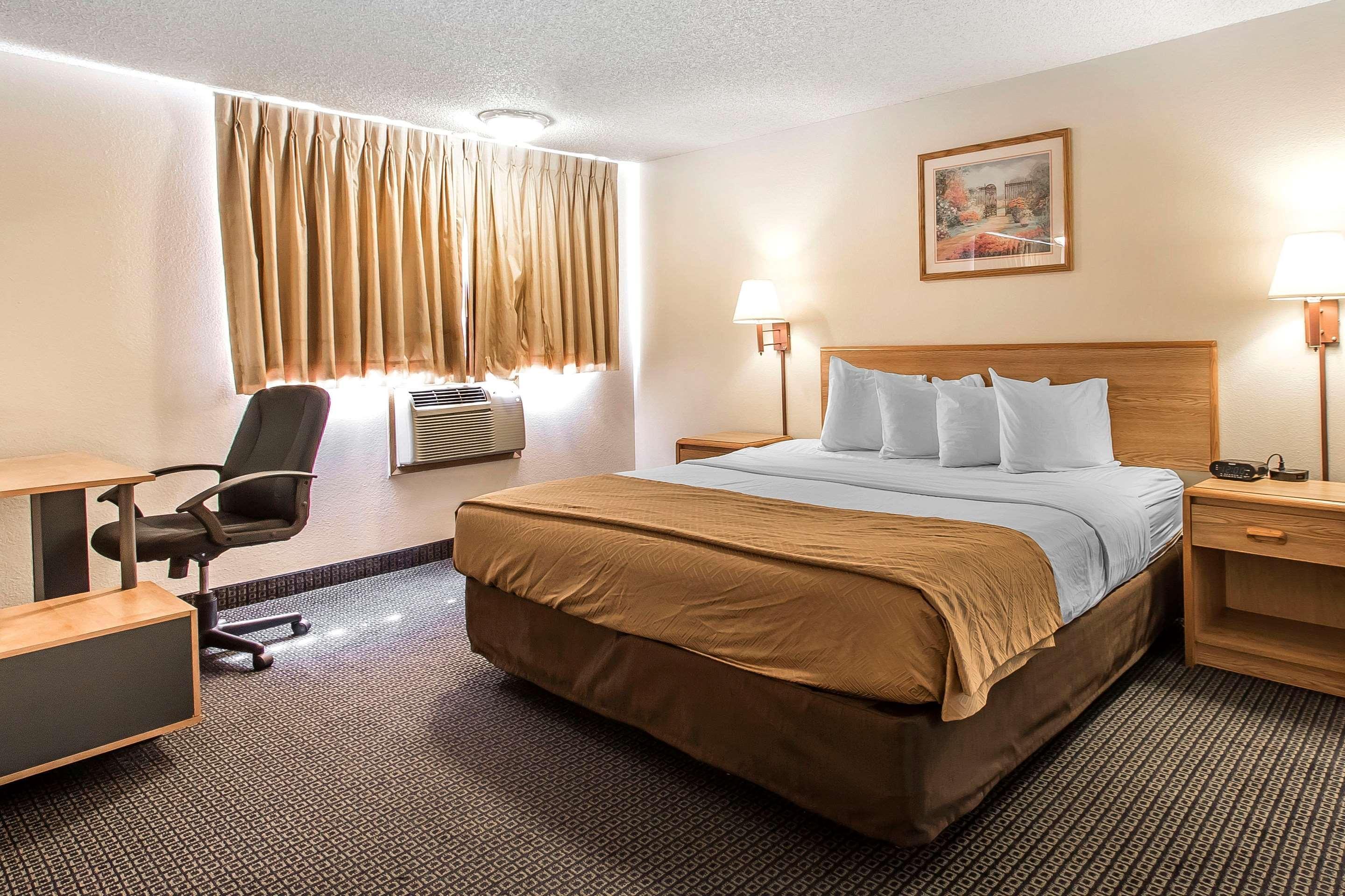 Brentwood Inn Clinton Ngoại thất bức ảnh