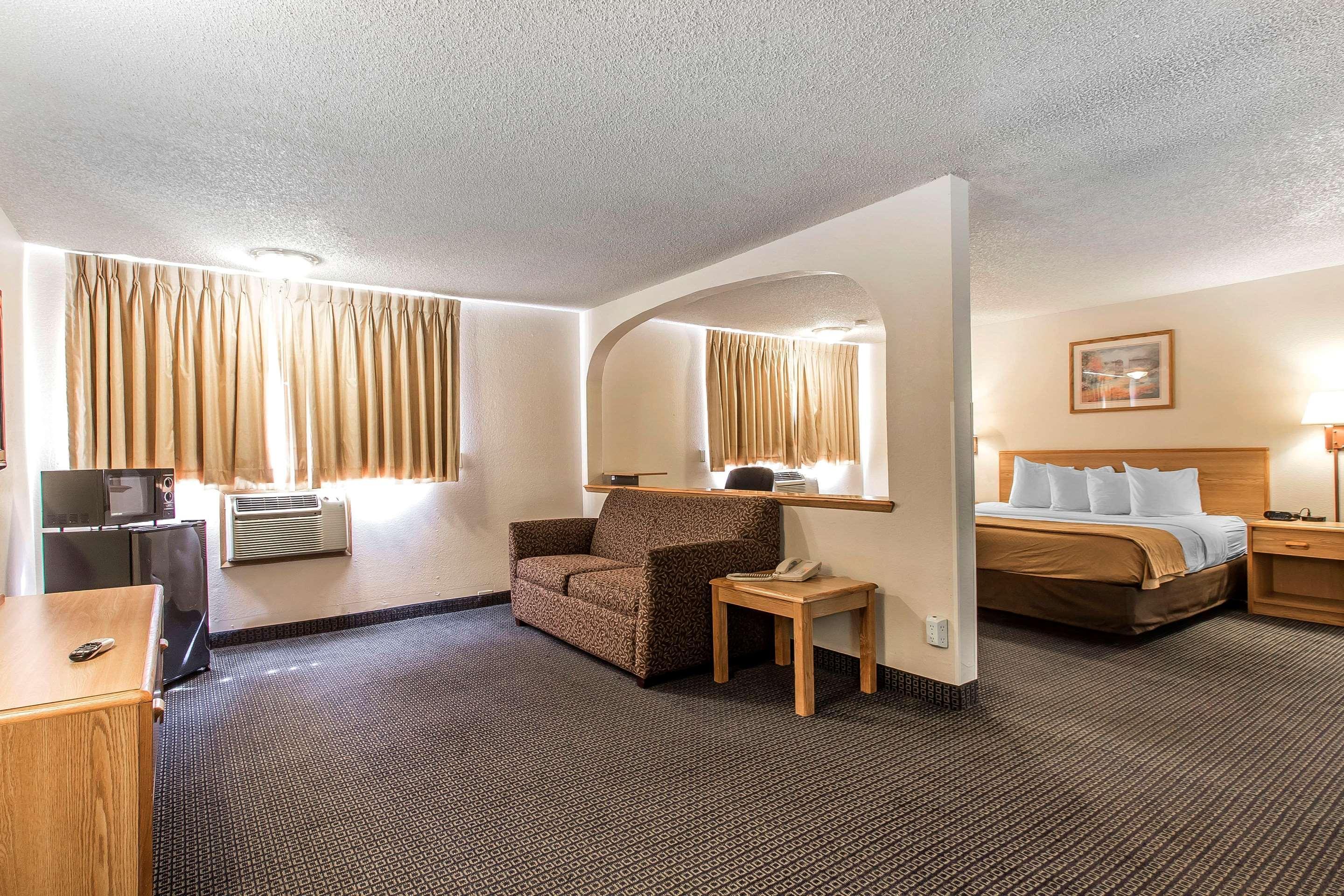 Brentwood Inn Clinton Ngoại thất bức ảnh