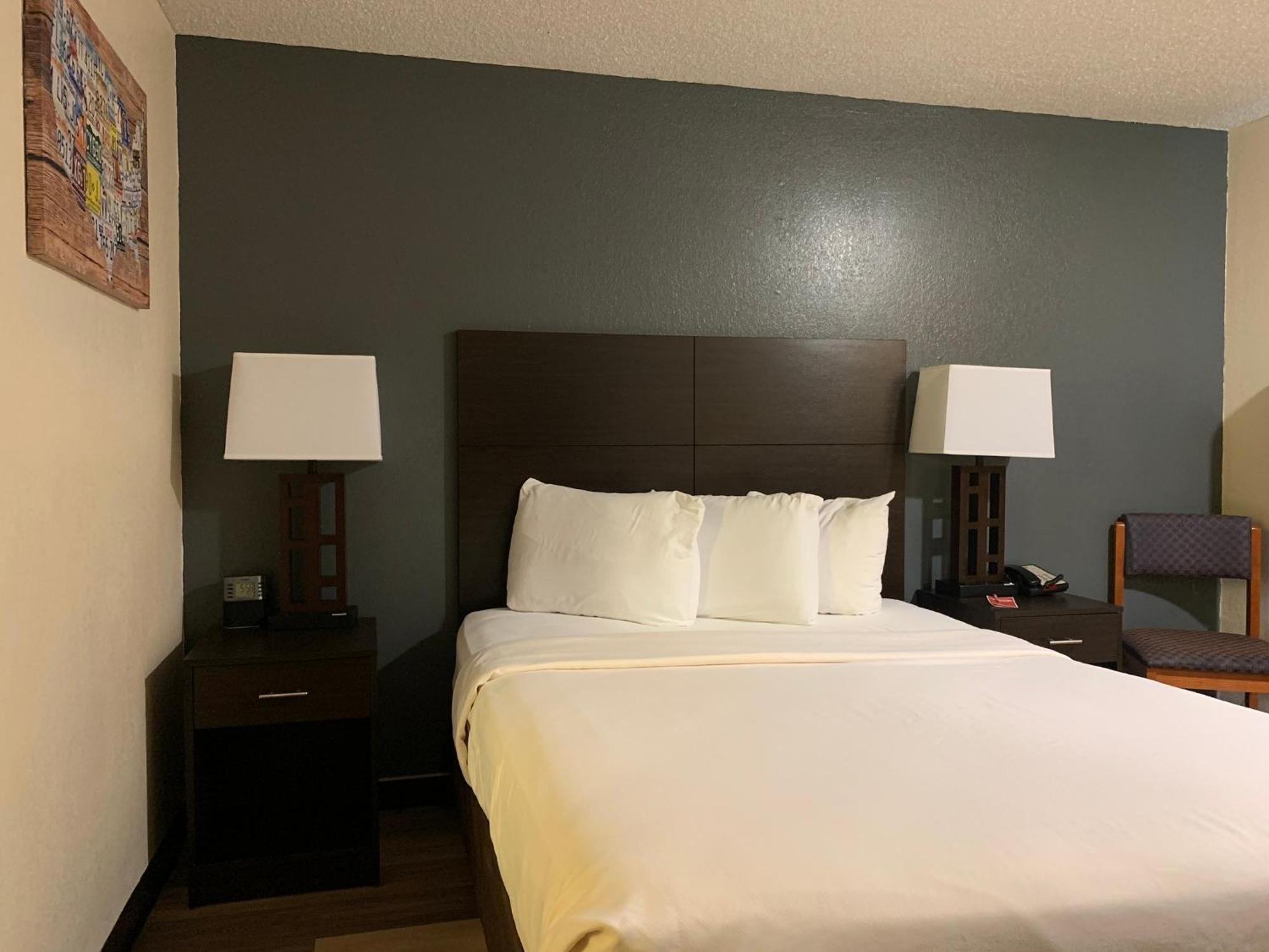Brentwood Inn Clinton Ngoại thất bức ảnh