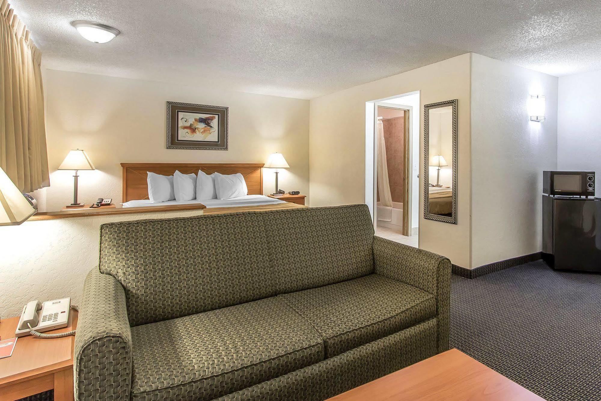 Brentwood Inn Clinton Ngoại thất bức ảnh