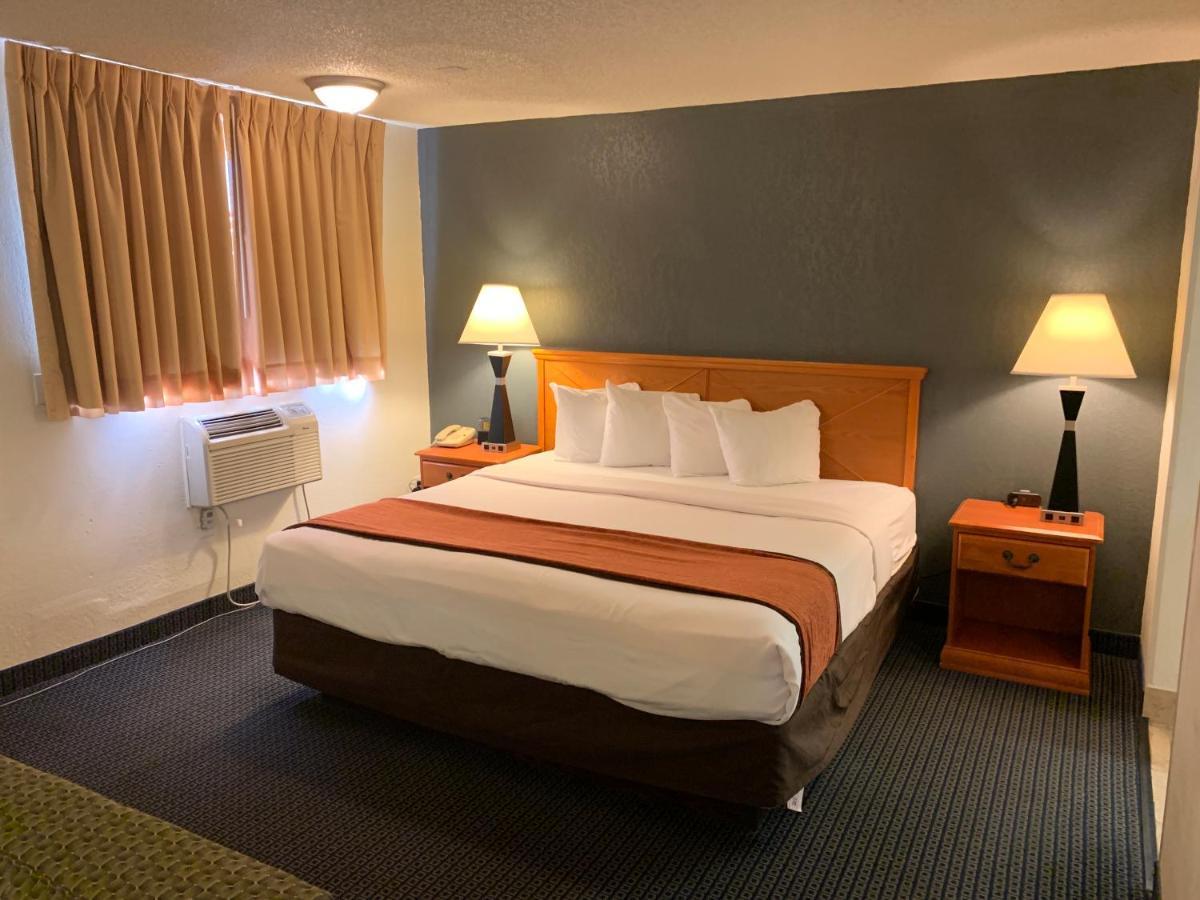 Brentwood Inn Clinton Ngoại thất bức ảnh